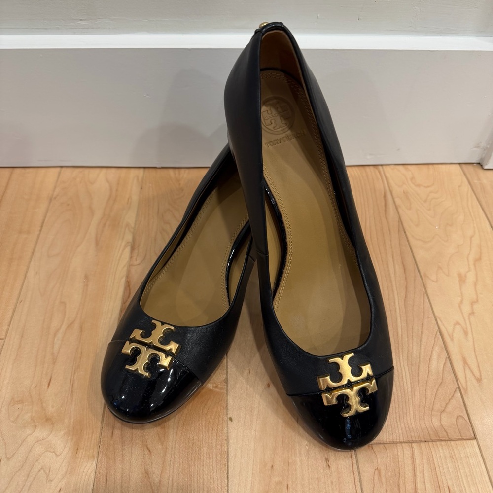 Tory Burch Everly Cap Toe Black Leather Heel 8.5